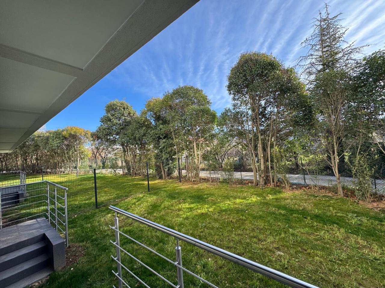 Bureau Aubagne 539m² Vente bureau Aubagne Bouches-du-Rhône OVBUR2308172 4